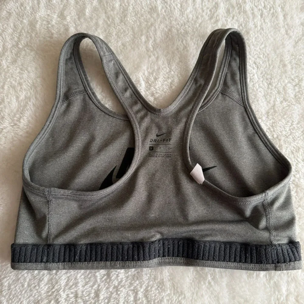 Nike Classic Swoosh Futura Medium Support Sports Bra Gray Size Small S